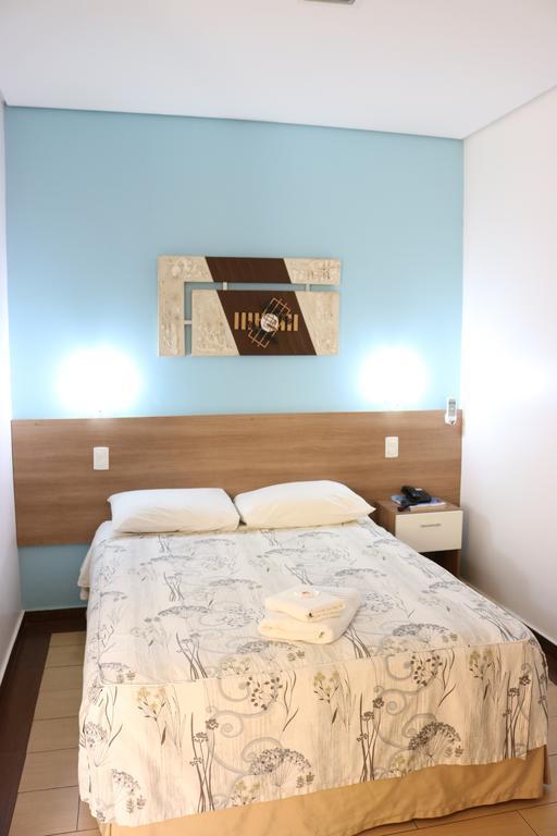 Hotel Oly Plaza 피라시카바 외부 사진
